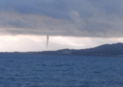 Tornado 20.10.2010 bei Kap Knidos/TR GR von Kos aus gesehen